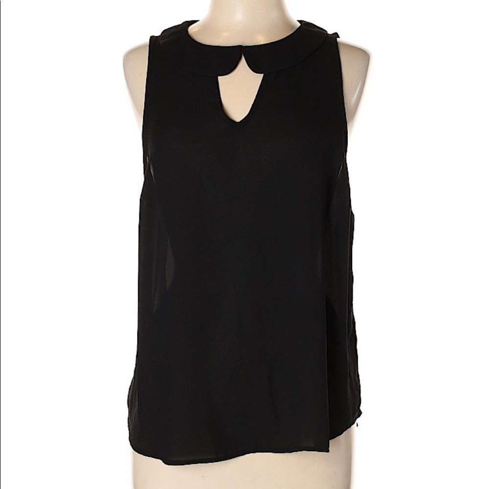 LC Lauren Conrad Collar V-neck Sleeveless Blouse